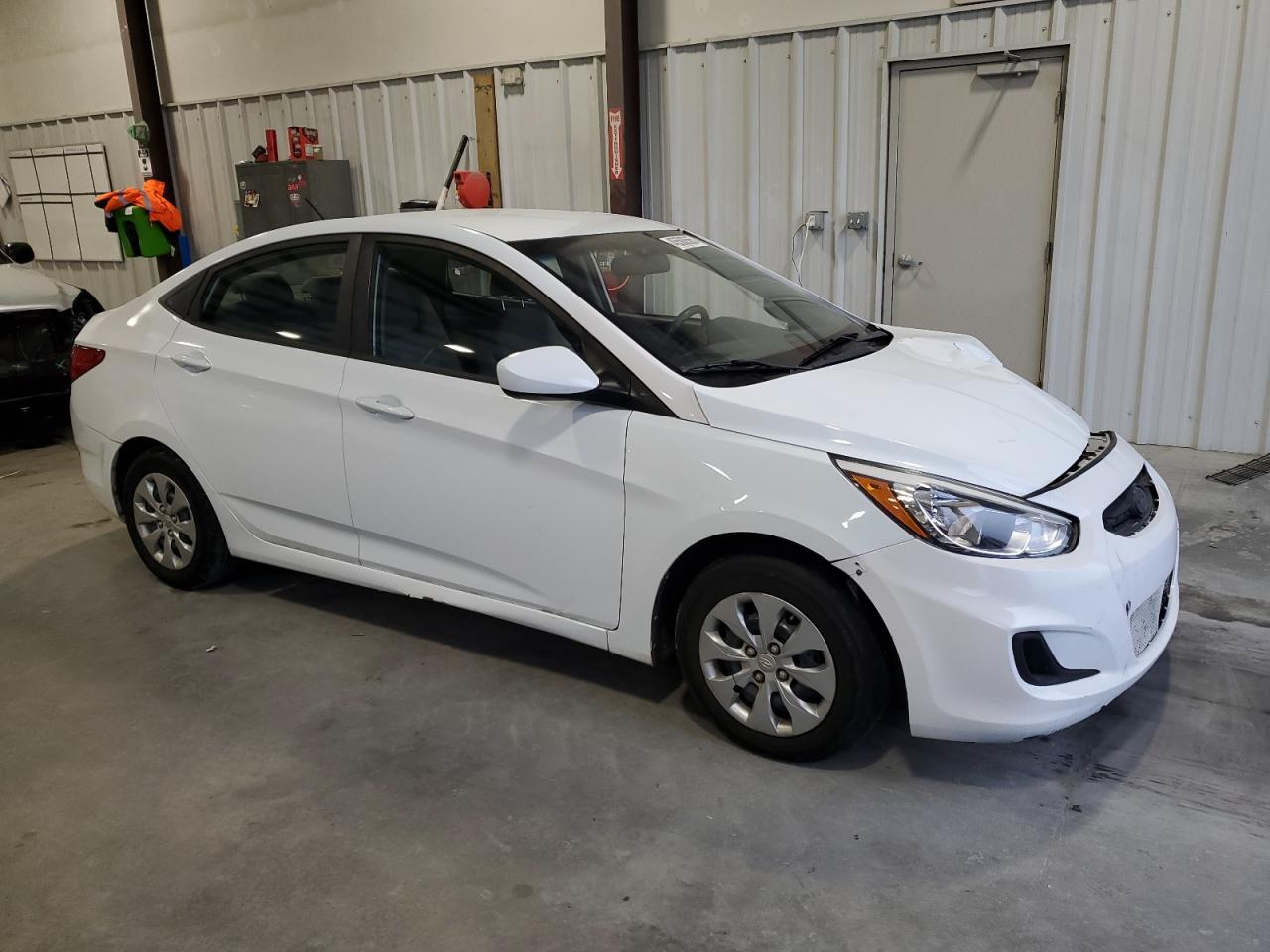 2017 Hyundai Accent - Image 4