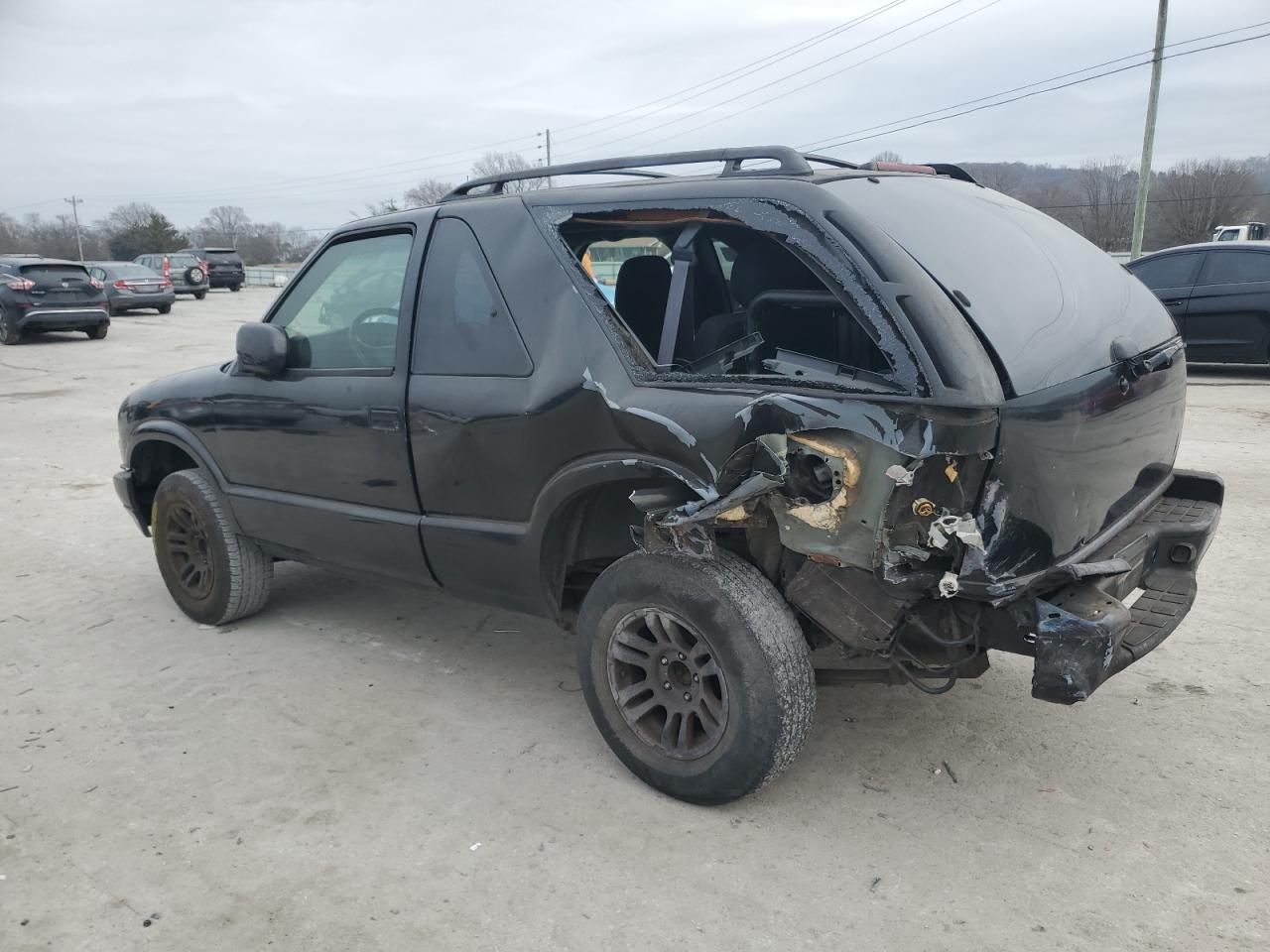 2003 Chevrolet Blazer - Image 2