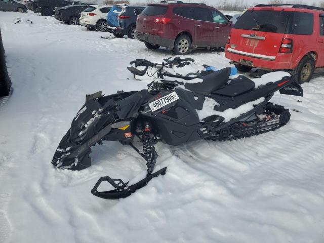2024 SKIDOO SNOWBMOBIL