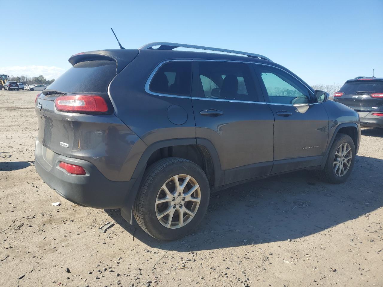 2014 Jeep Grand Cherokee - Image 3