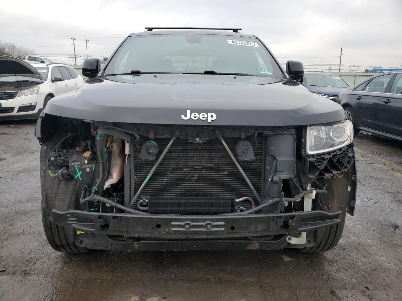 2014 Jeep Grand Cherokee - Image 5