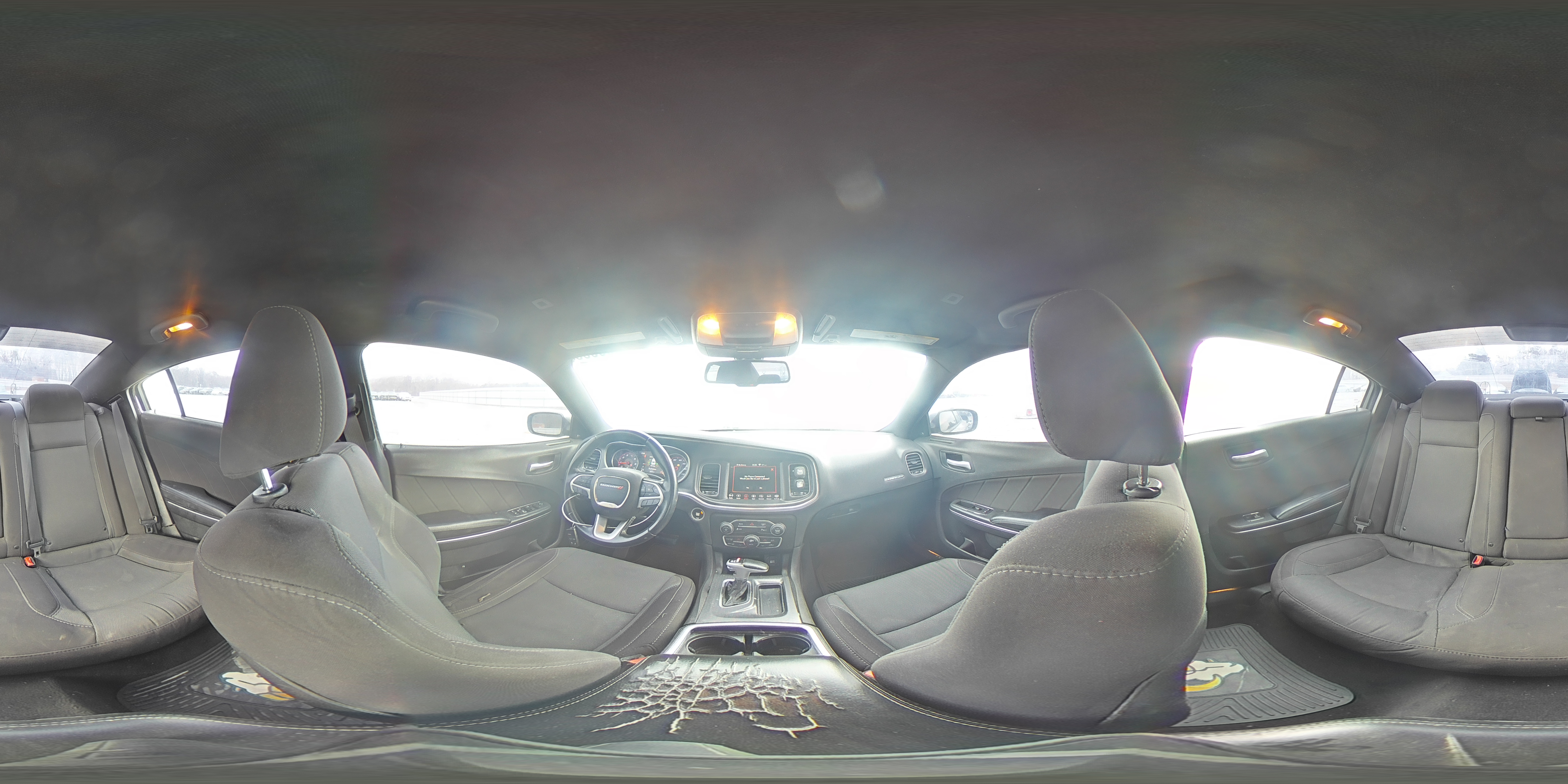 2018 Dodge Charger - Image 13