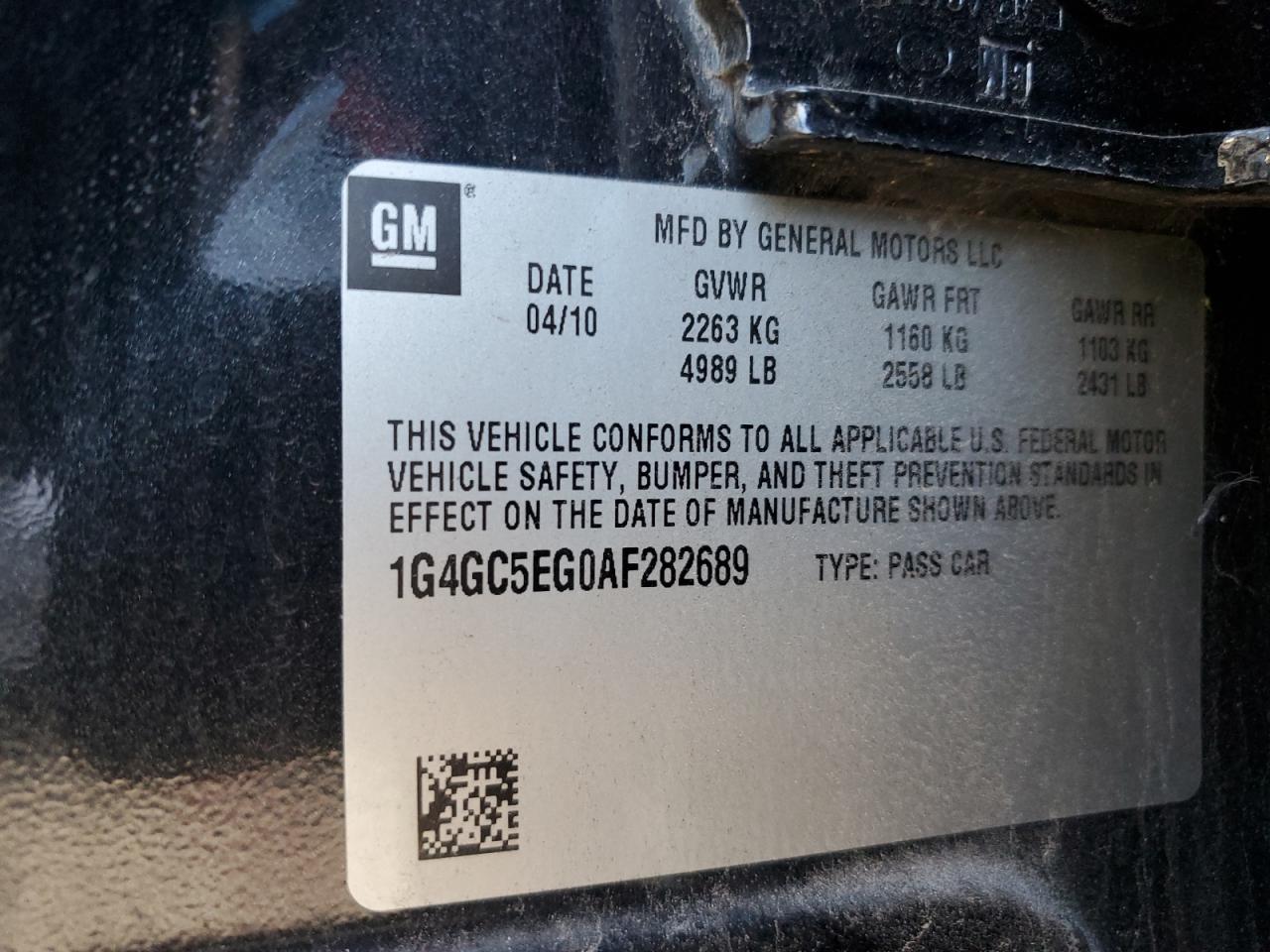 2010 Buick LaCrosse - Image 13