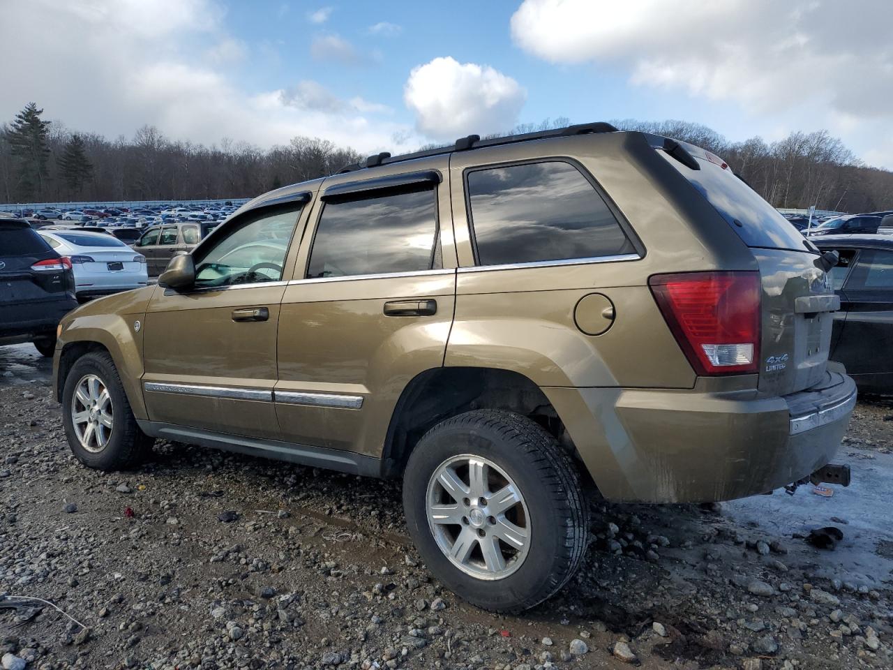 2009 Jeep Grand Cherokee - Image 2