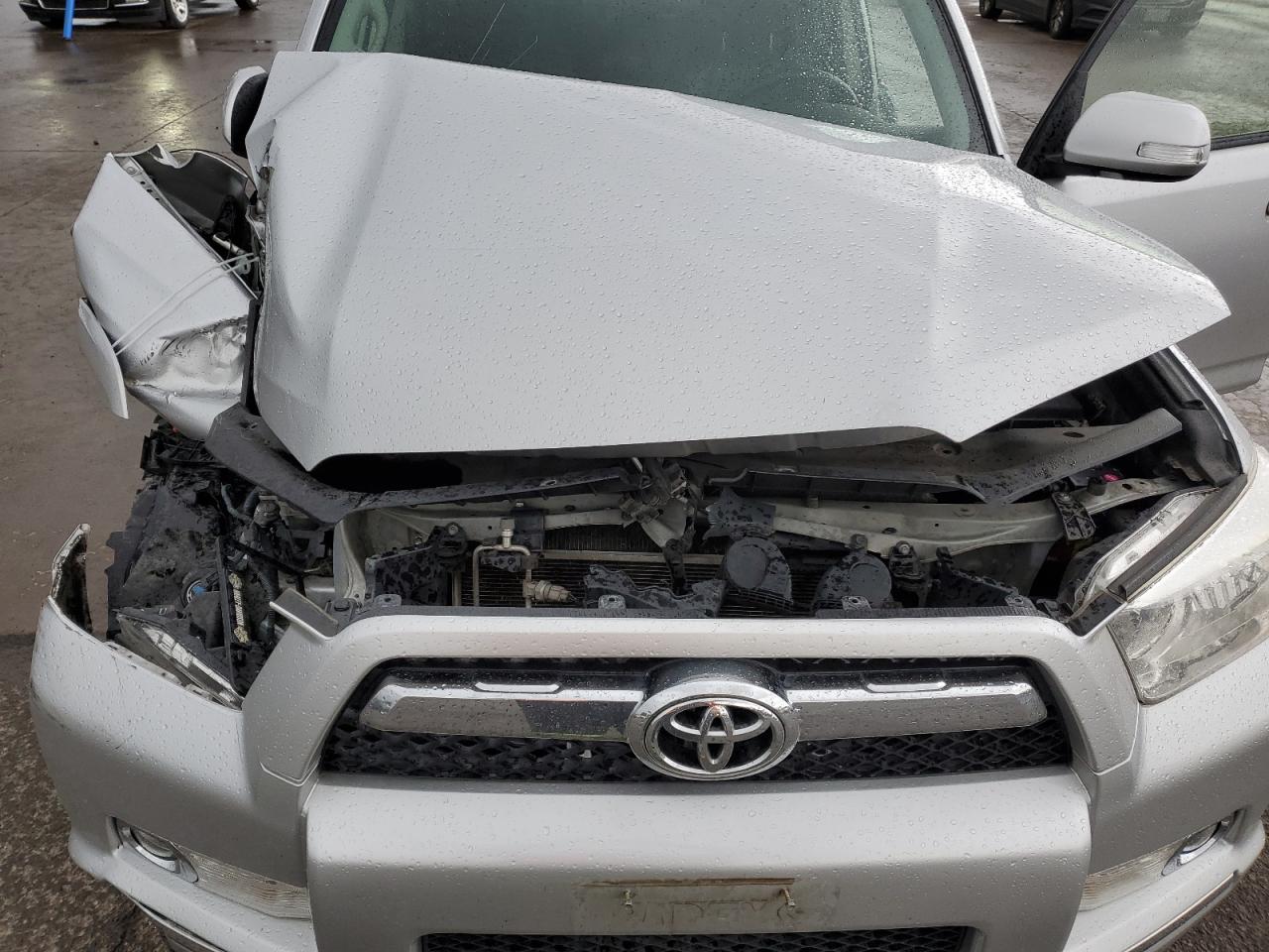 2013 Toyota 4Runner - Image 13