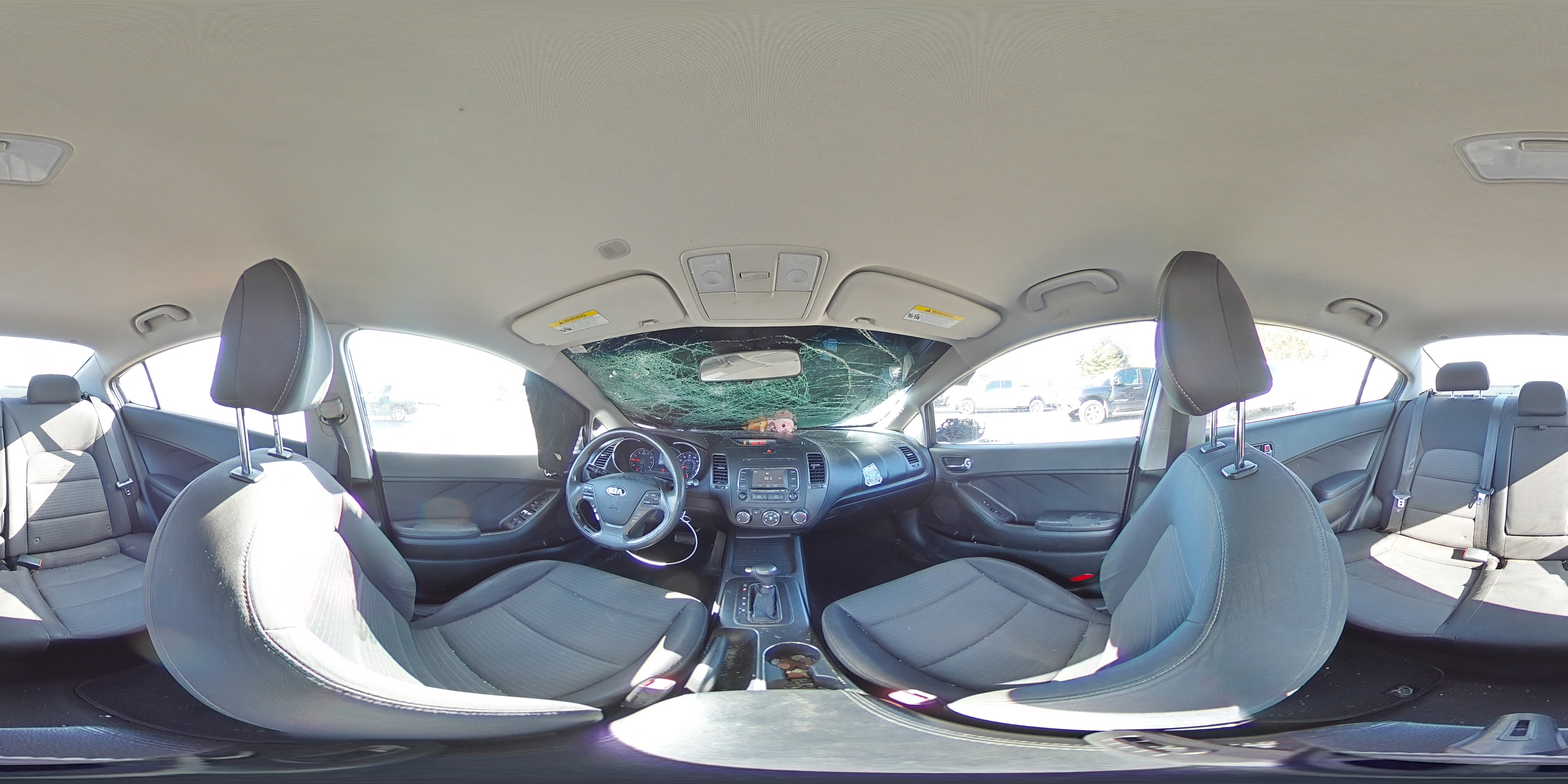 2016 Kia Forte - Image 13