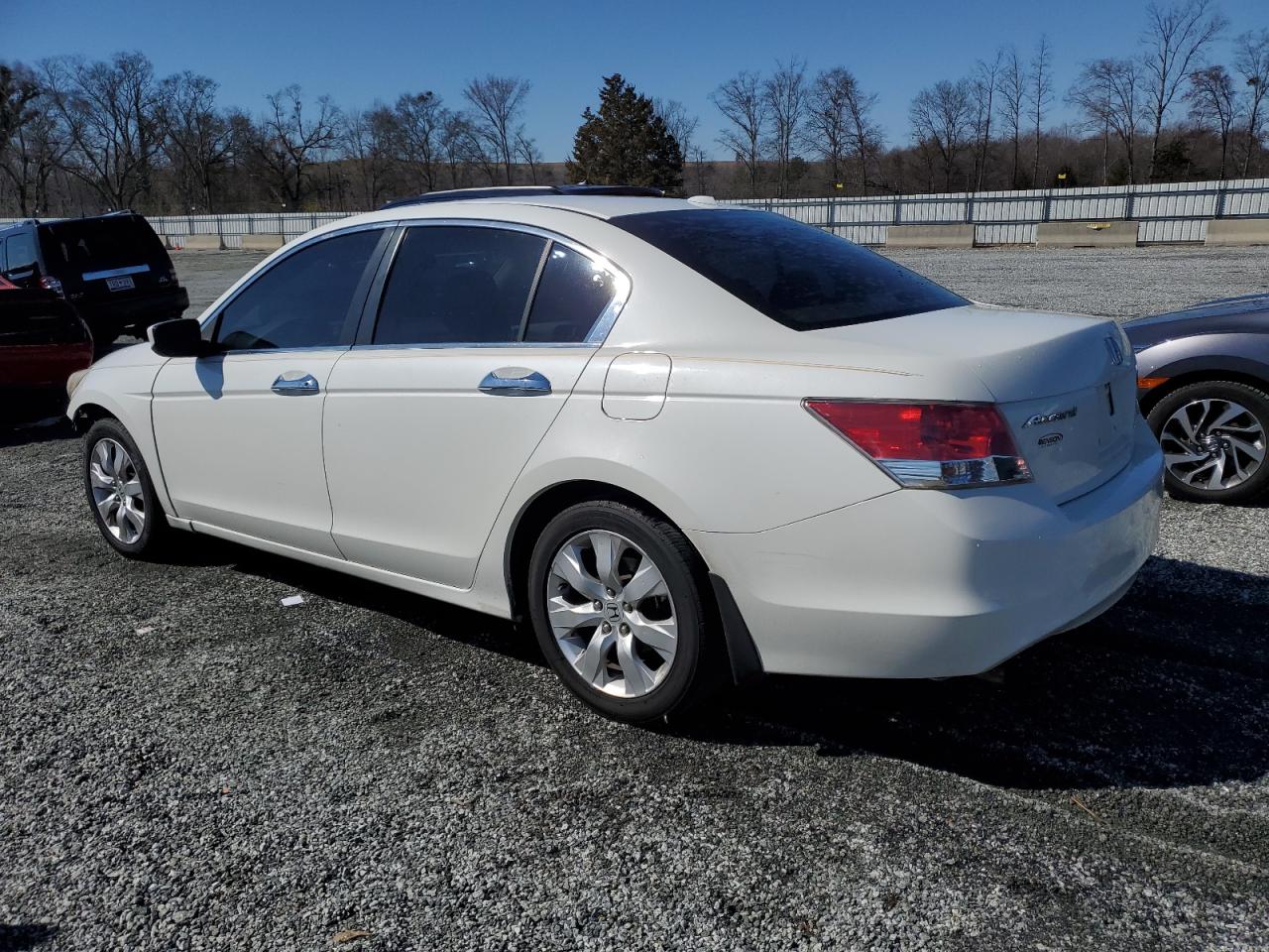 2009 Honda Accord - Image 2