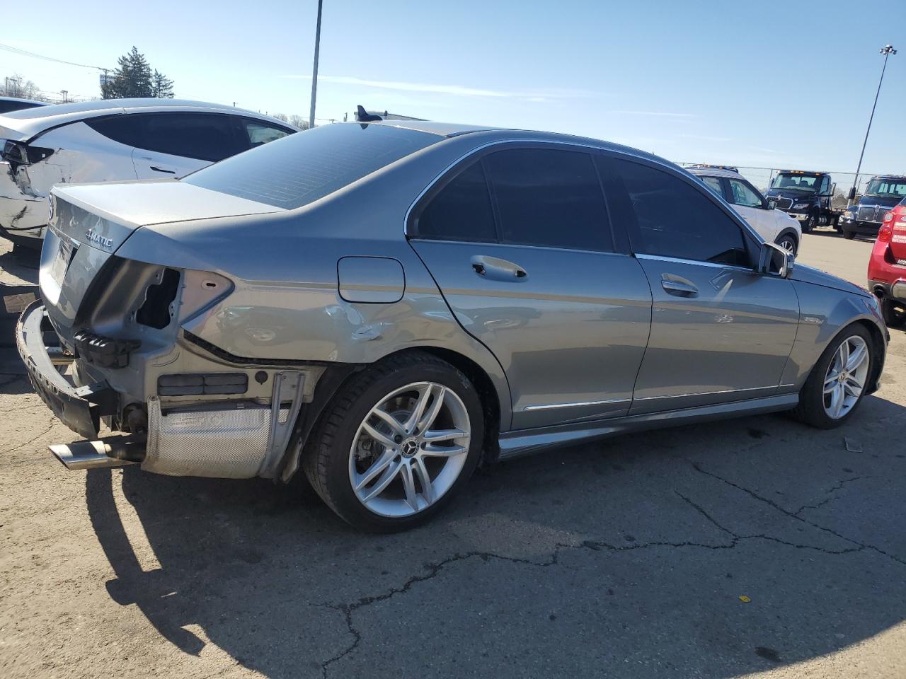 2012 Mercedes-Benz C-klasse - Image 3