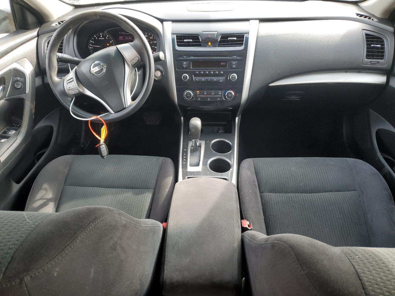 2014 Nissan Altima - Image 8