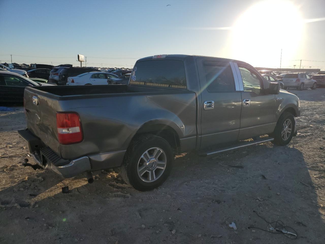2006 Ford F-150 - Image 3