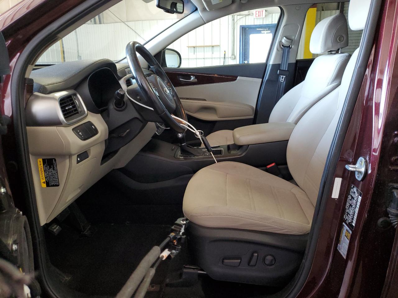 2017 Kia Sorento - Image 7