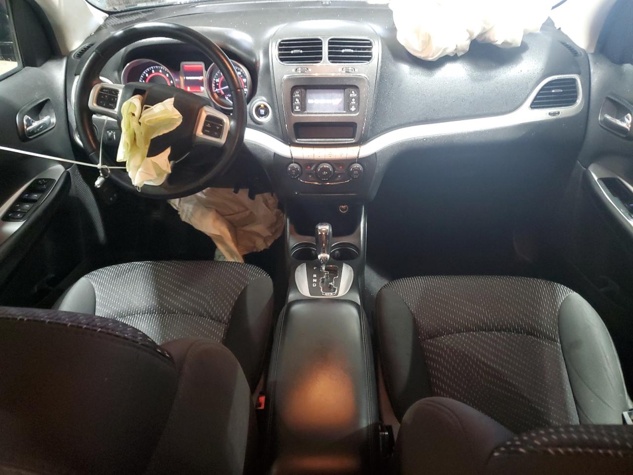 2016 Dodge Journey - Image 8