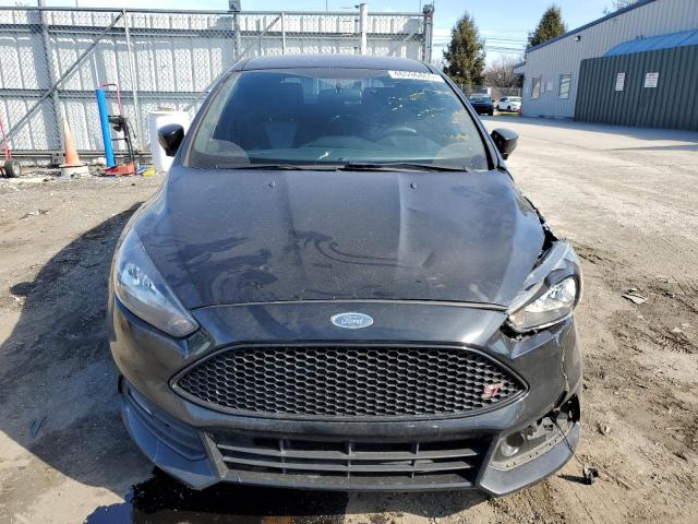  FORD FOCUS 2018 Black