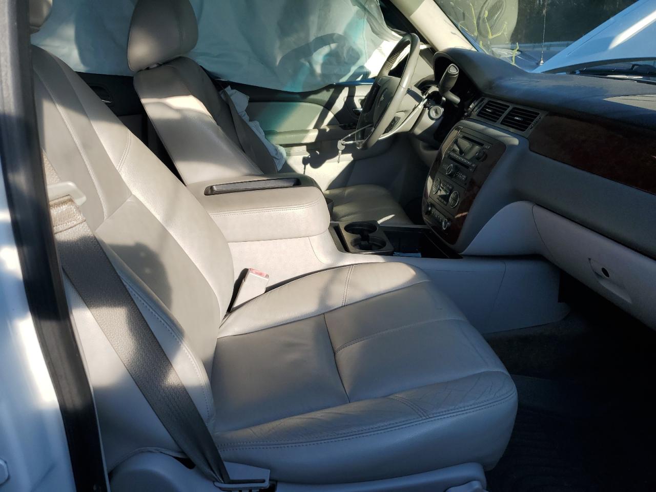 2013 Chevrolet Tahoe - Image 7