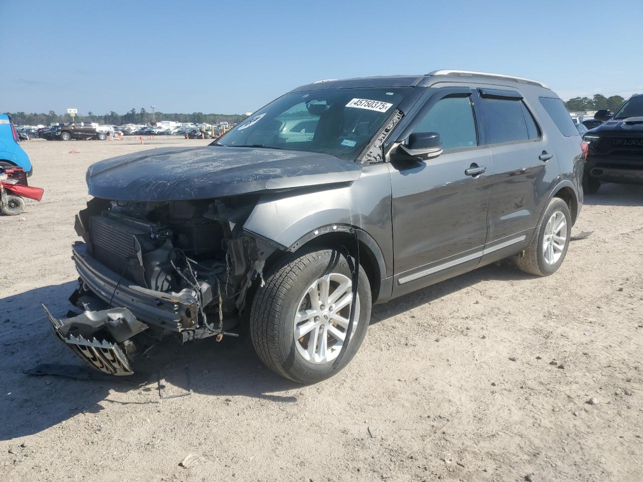 2017 Ford Explorer - Image 1