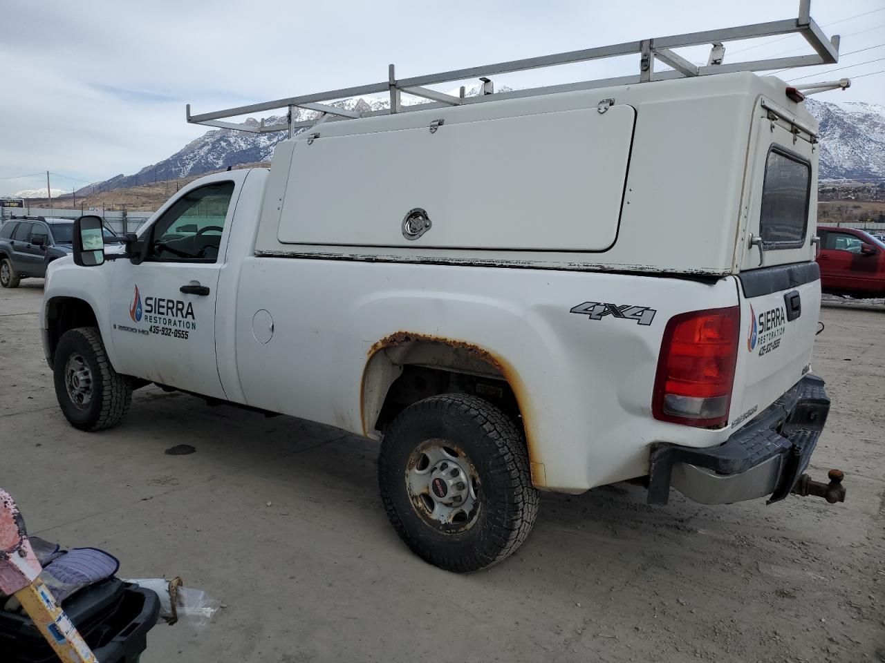 2007 GMC Sierra - Image 2