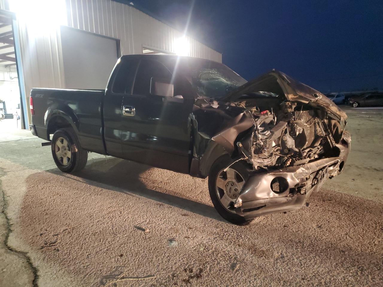 2006 Ford F-150 - Image 4