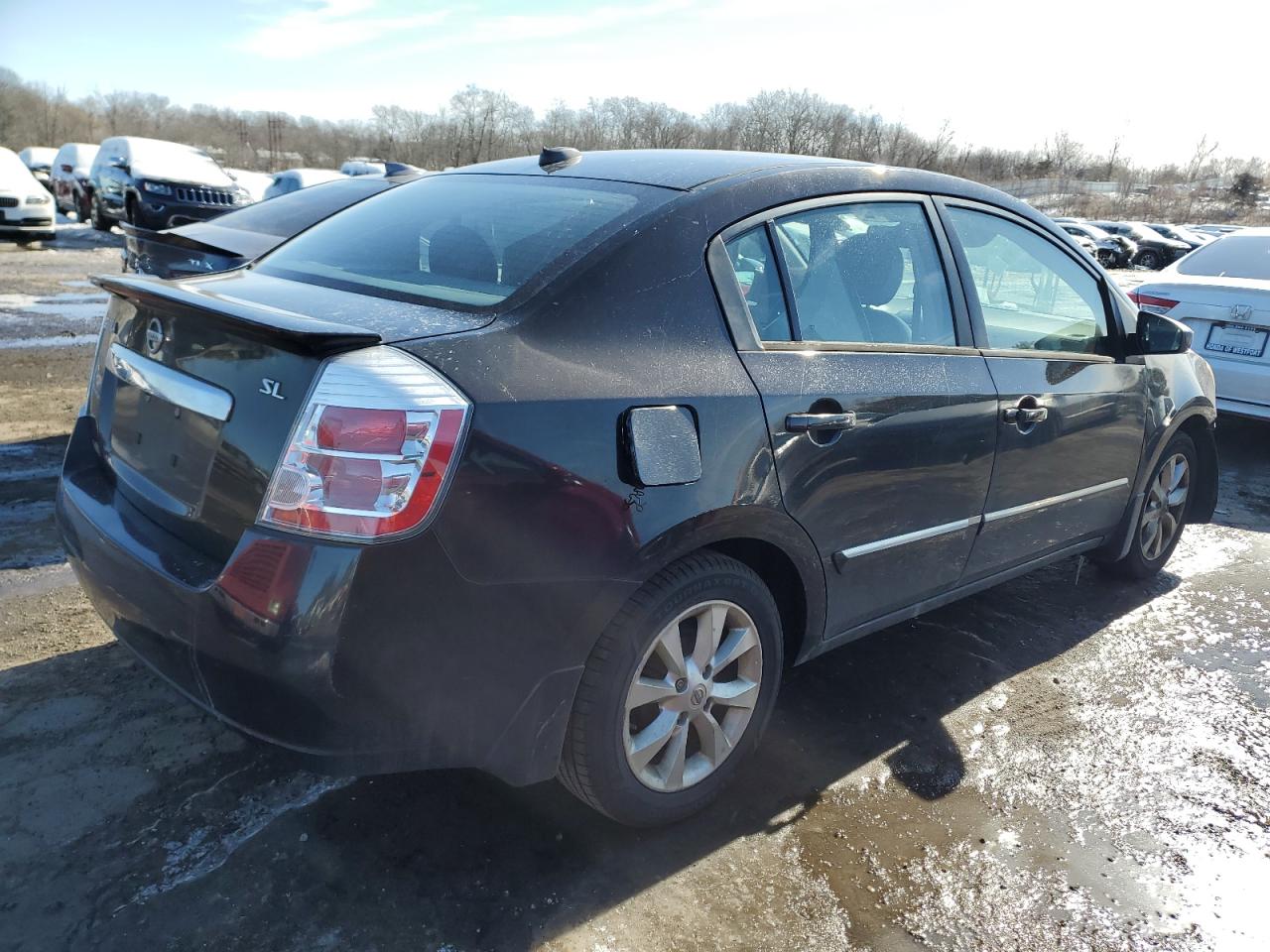 2011 Nissan Sentra - Image 3