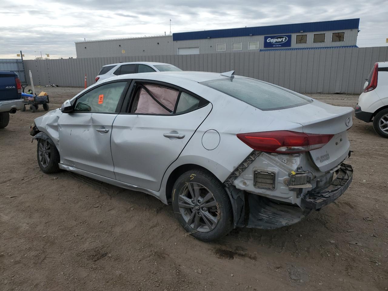 2018 Hyundai Elantra - Image 2