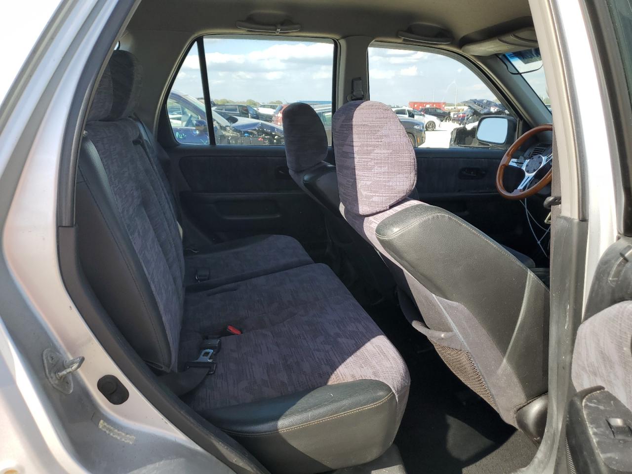 2003 Honda CR-V - Image 11