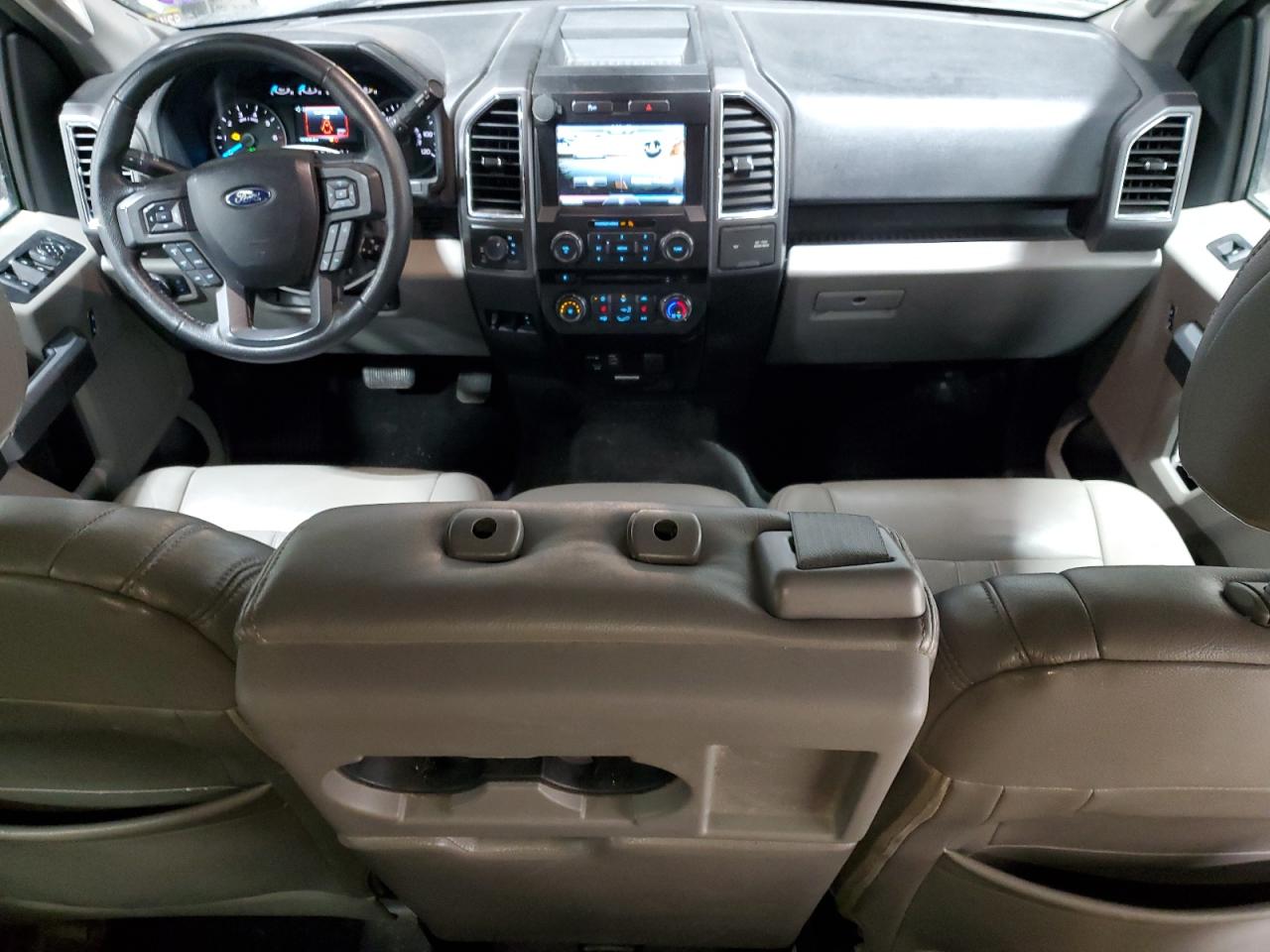 2015 Ford F-150 - Image 8