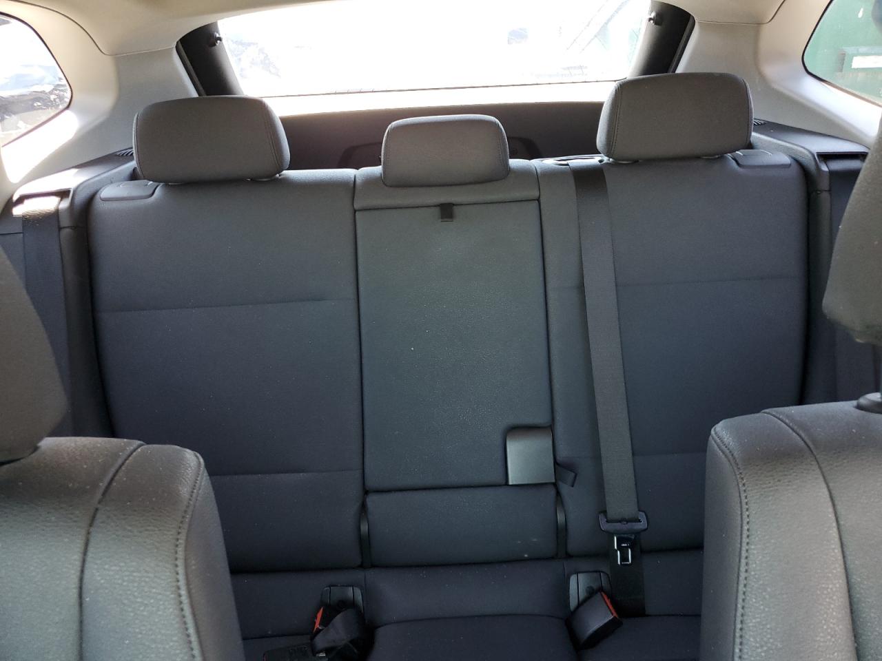 2015 BMW X1 - Image 10