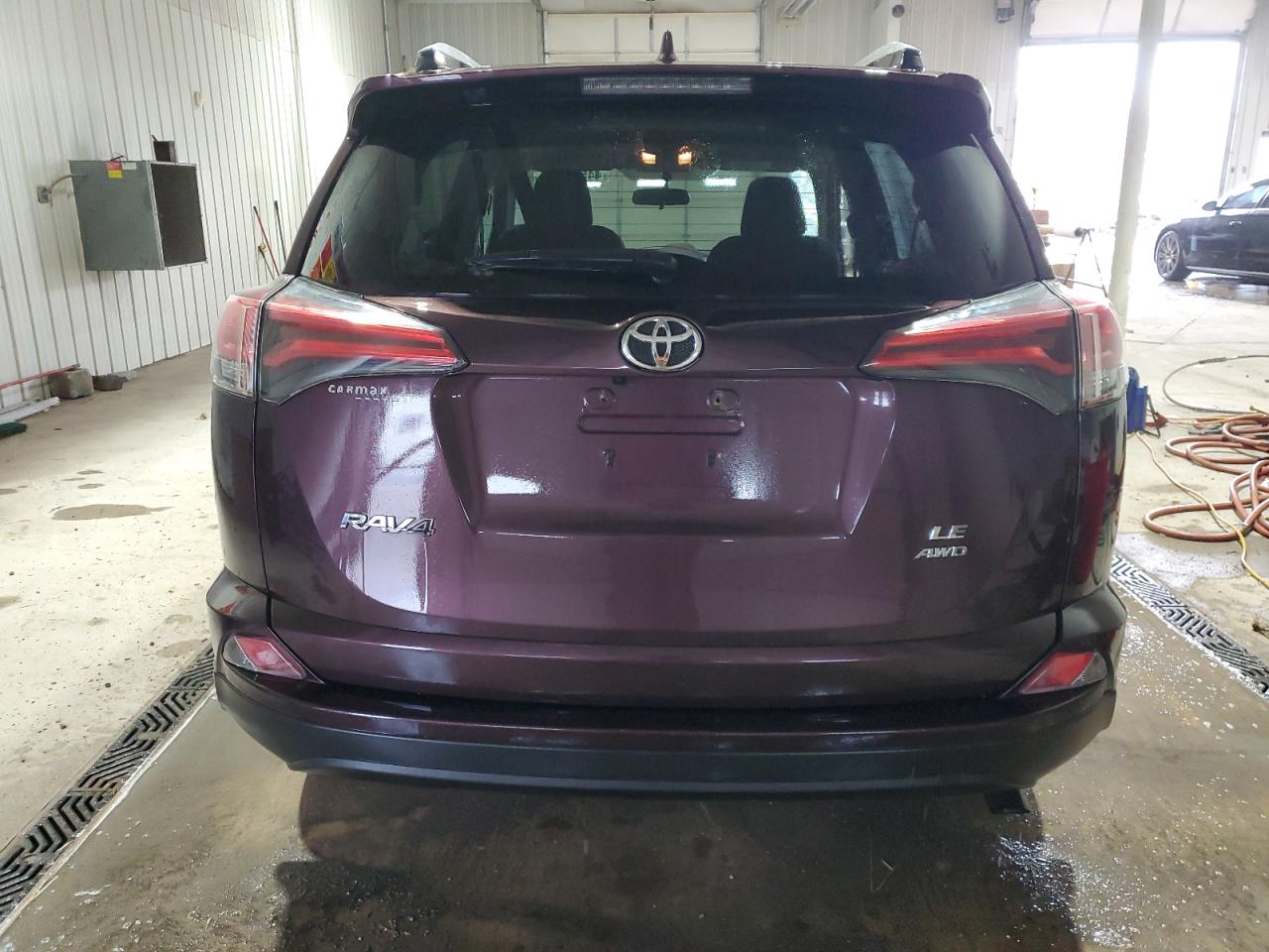 2016 Toyota RAV 4 - Image 6