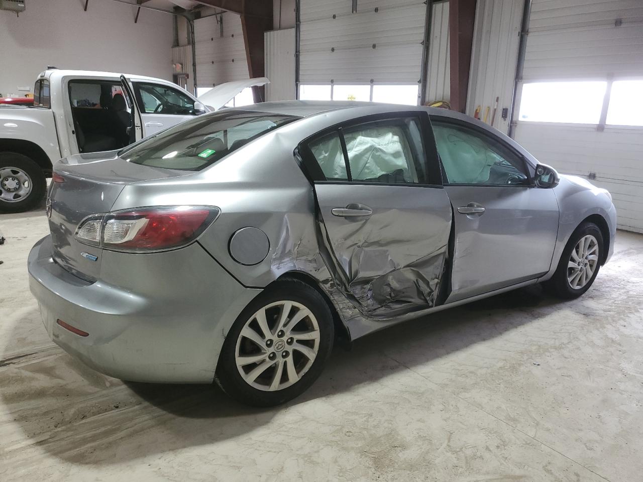 2012 Mazda 3 - Image 3