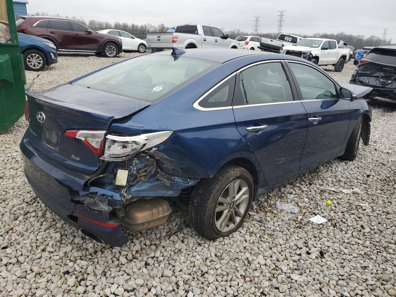2015 Hyundai Sonata - Image 3