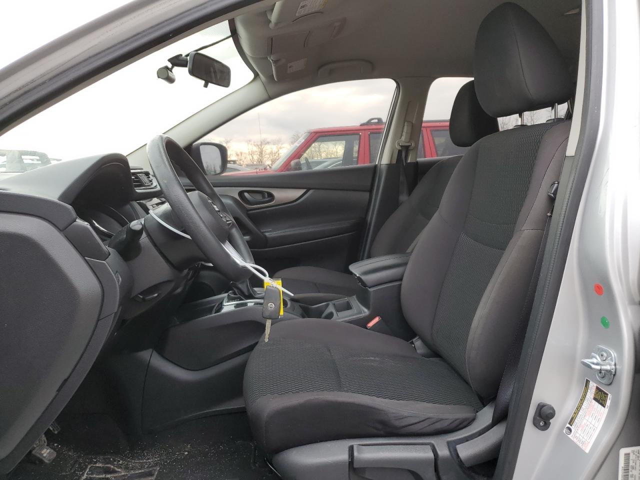 2017 Nissan Rogue - Image 7