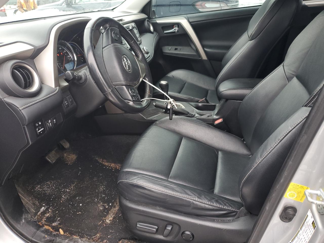 2014 Toyota RAV 4 - Image 7