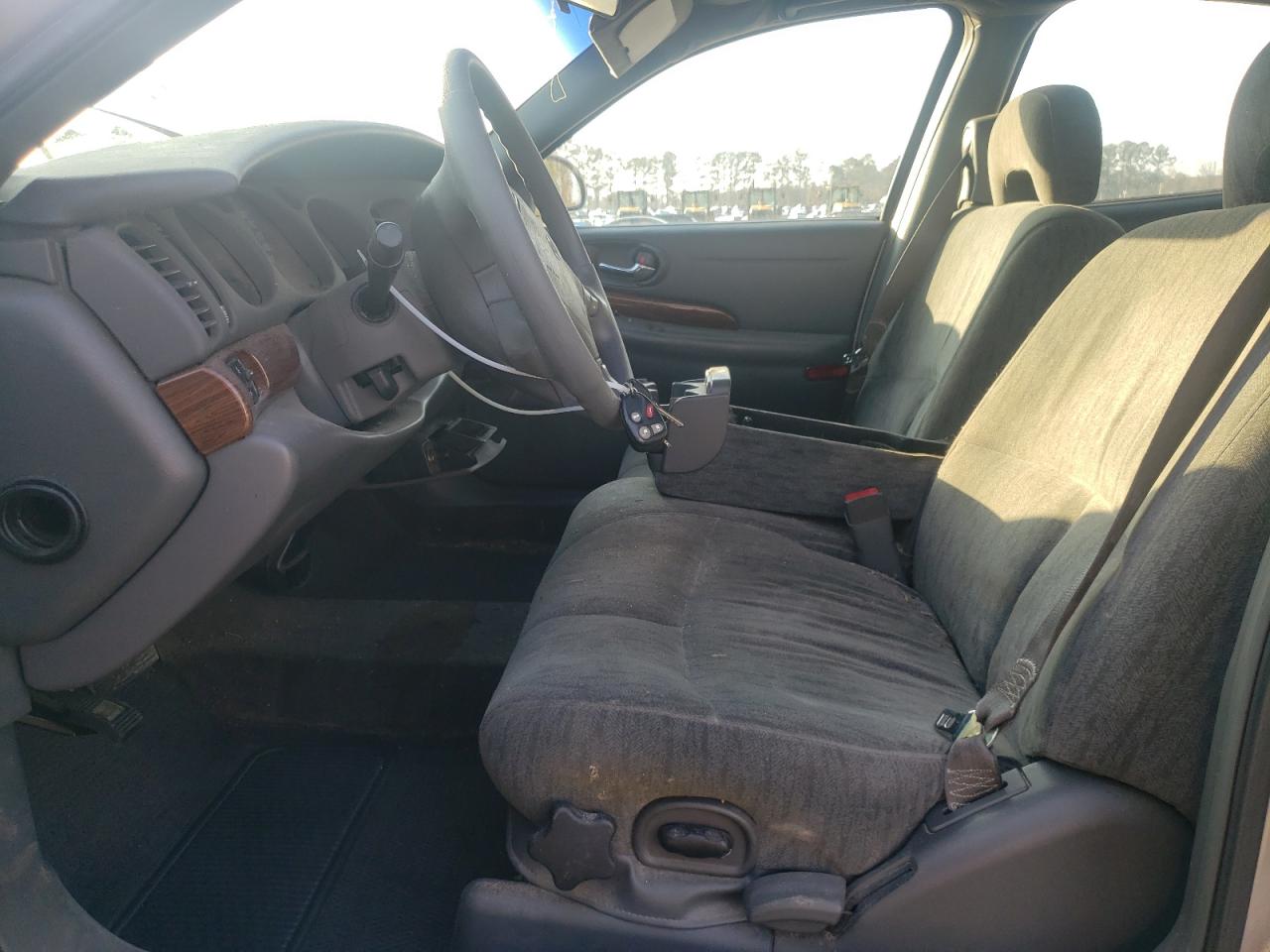 2004 Buick LeSabre - Image 7