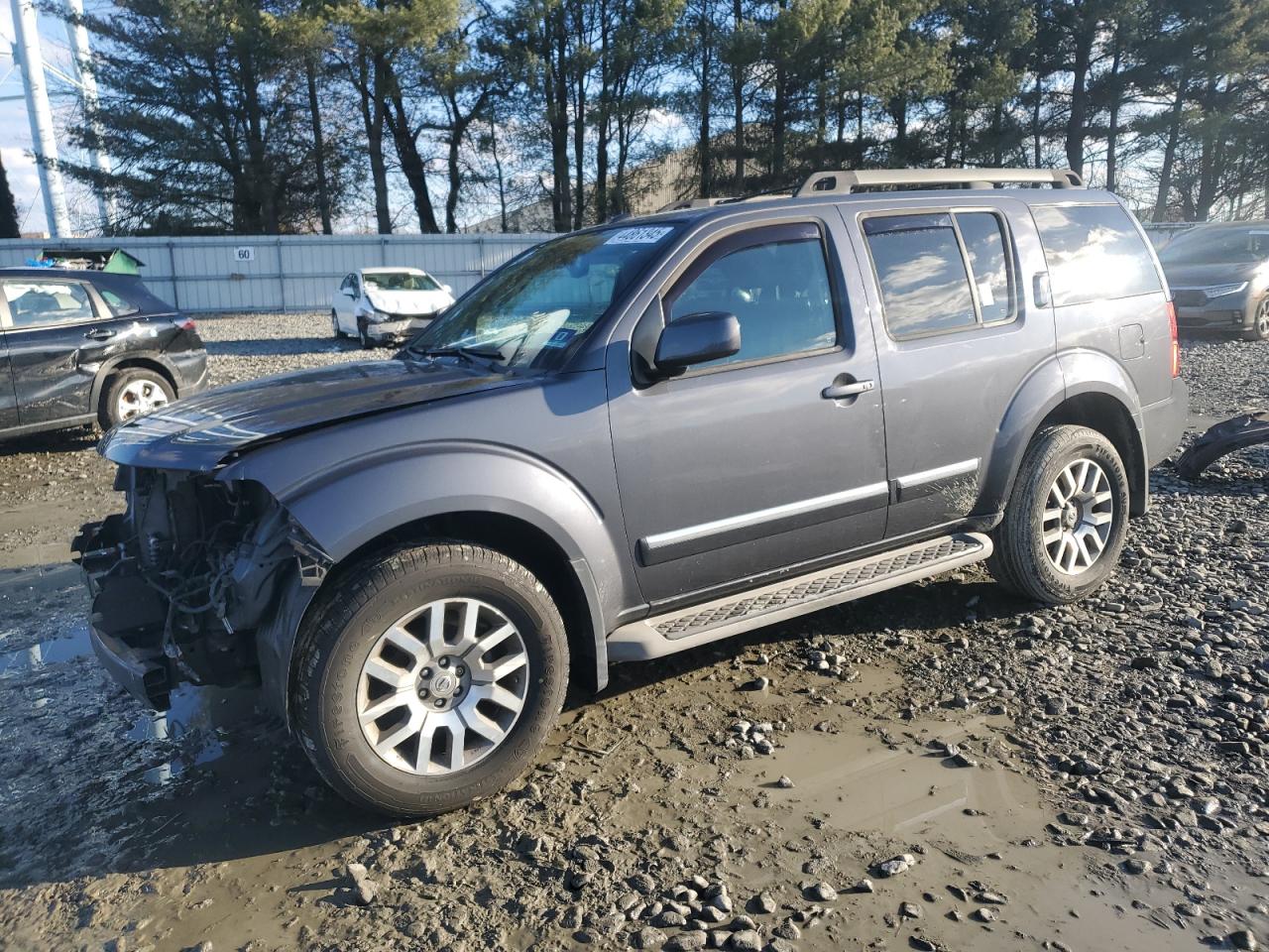 2011 Nissan Pathfinder - Image 1