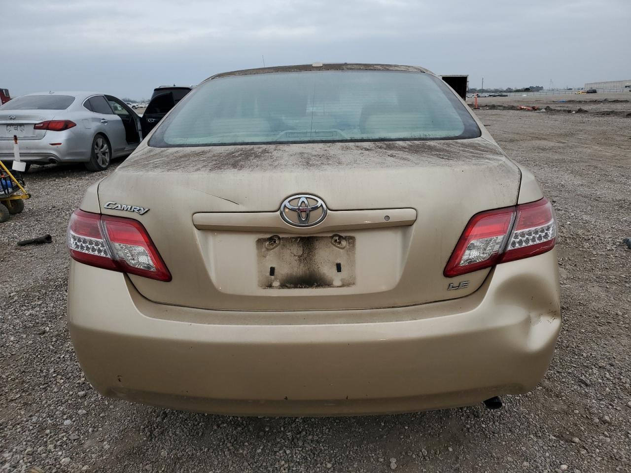 2011 Toyota Camry - Image 6