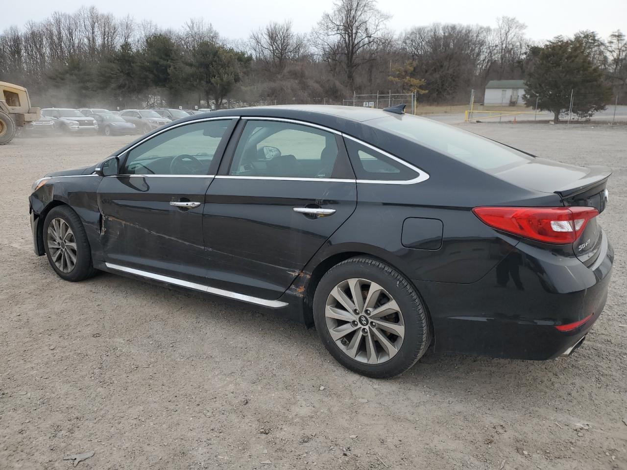 2017 Hyundai Sonata - Image 2