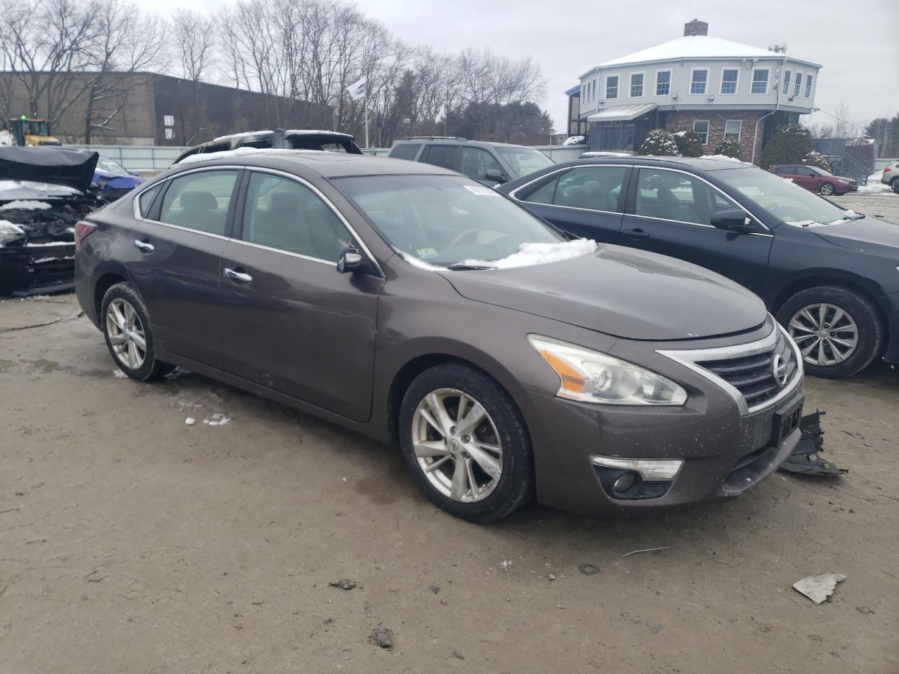 2014 Nissan Altima - Image 4