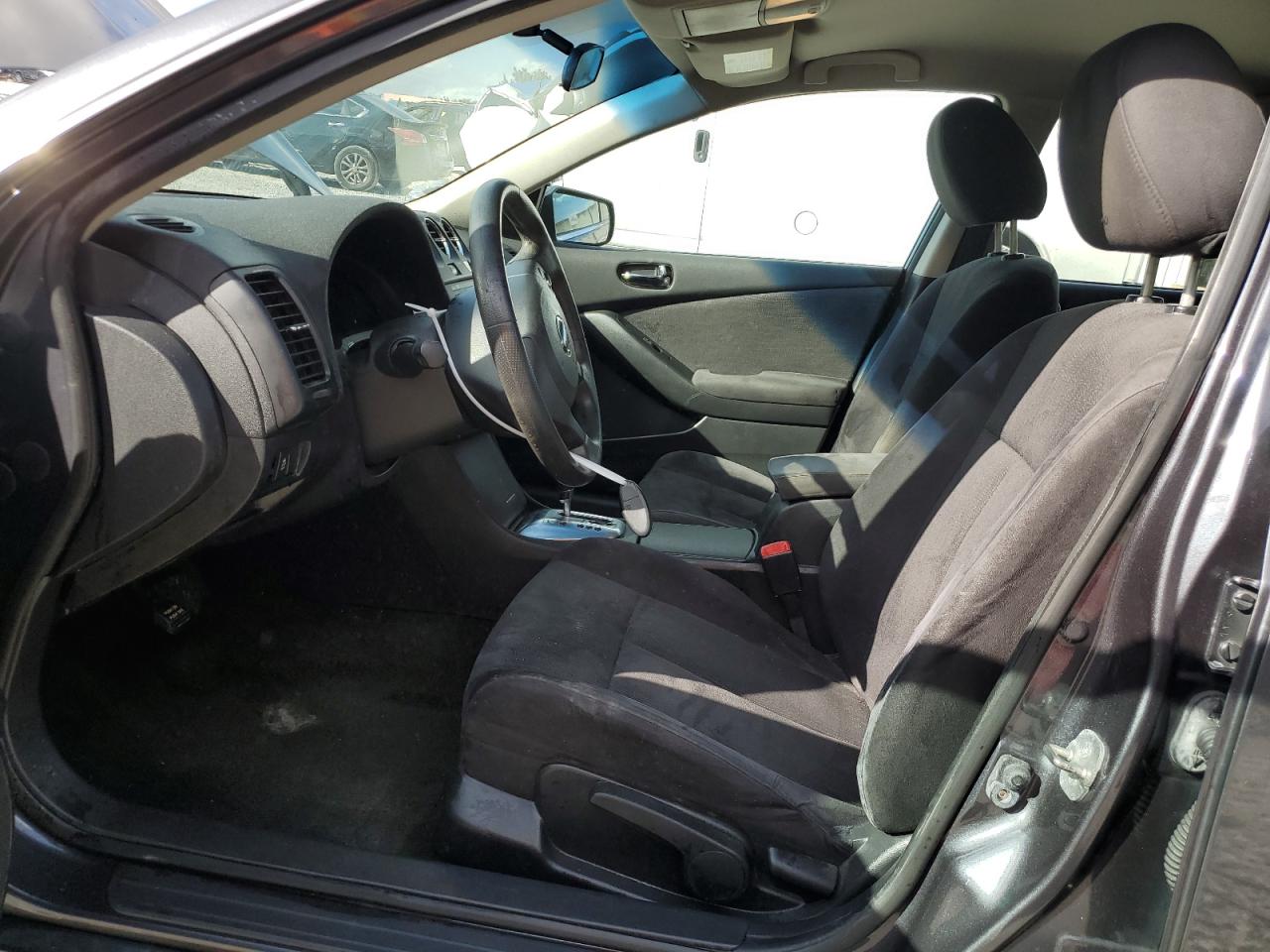 2012 Nissan Altima - Image 7