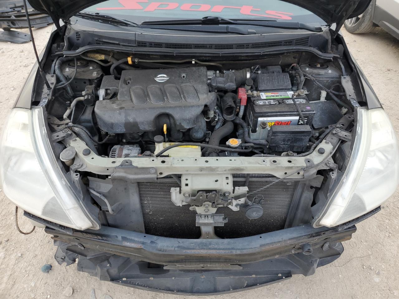 2011 Nissan Versa - Image 11