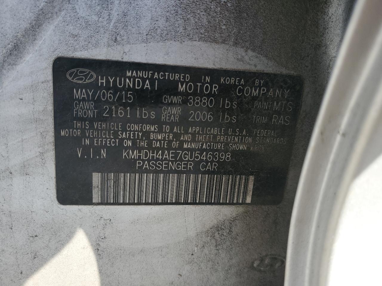 2016 Hyundai Elantra - Image 14
