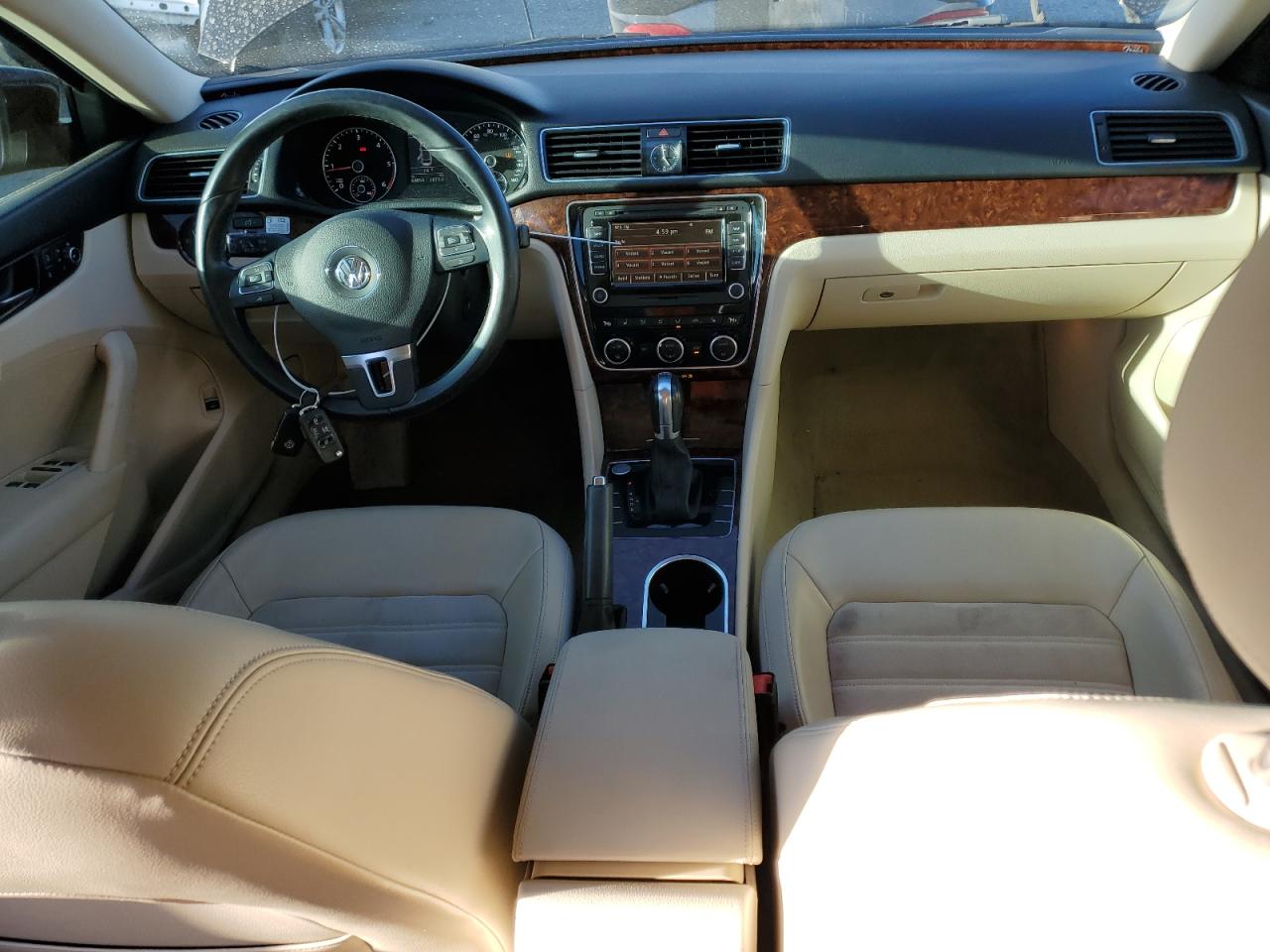 2013 Volkswagen Passat Sel VIN: 1VWCN7A3XDC079095 Lot: 46277085