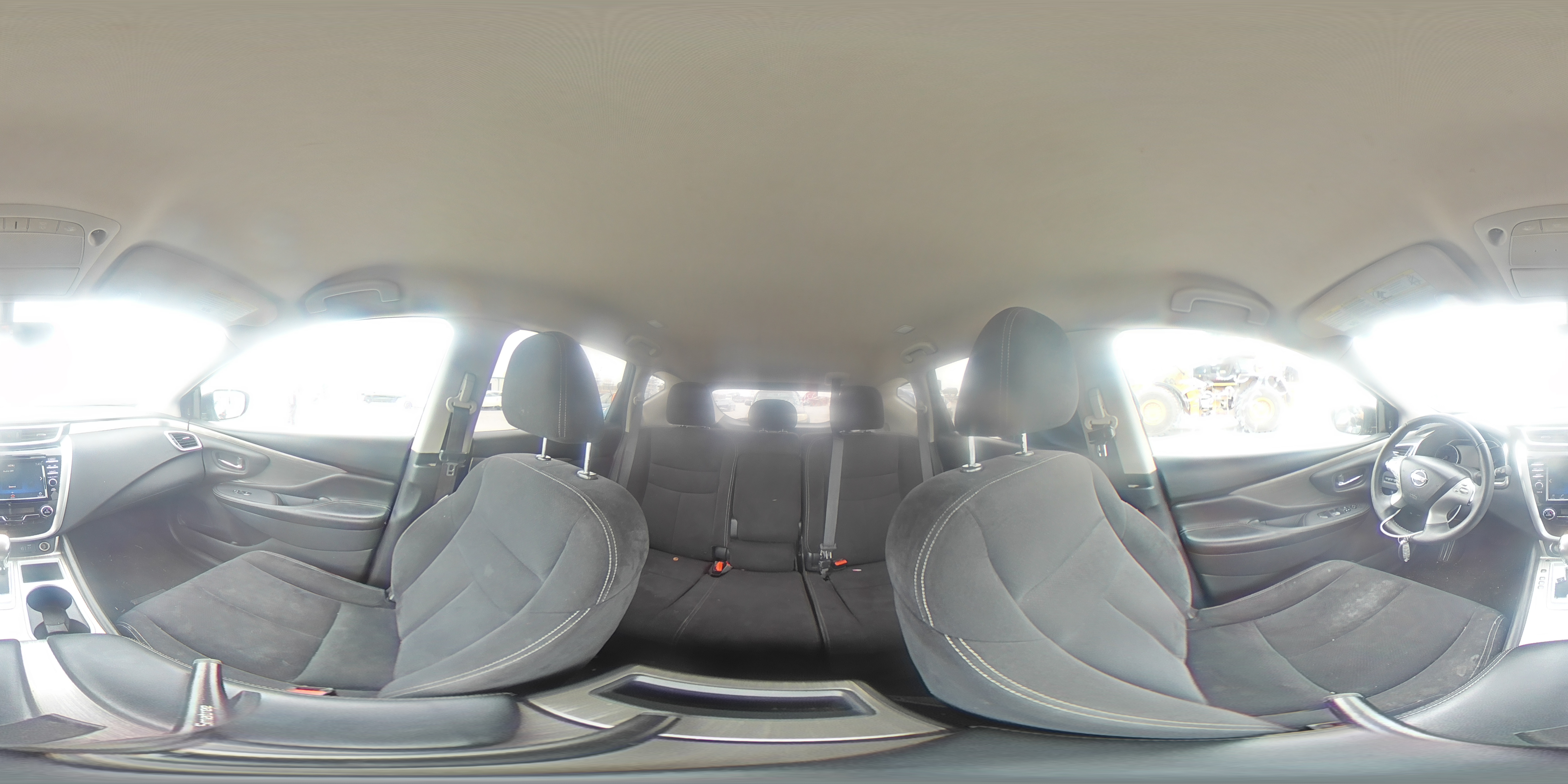 2018 Nissan Murano - Image 13