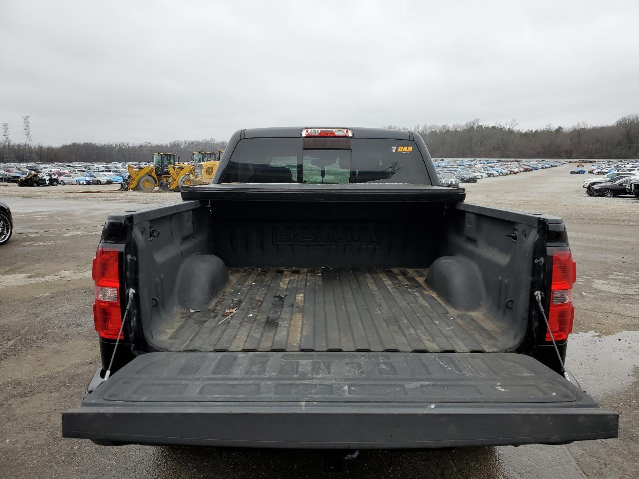 2015 GMC Sierra - Image 6