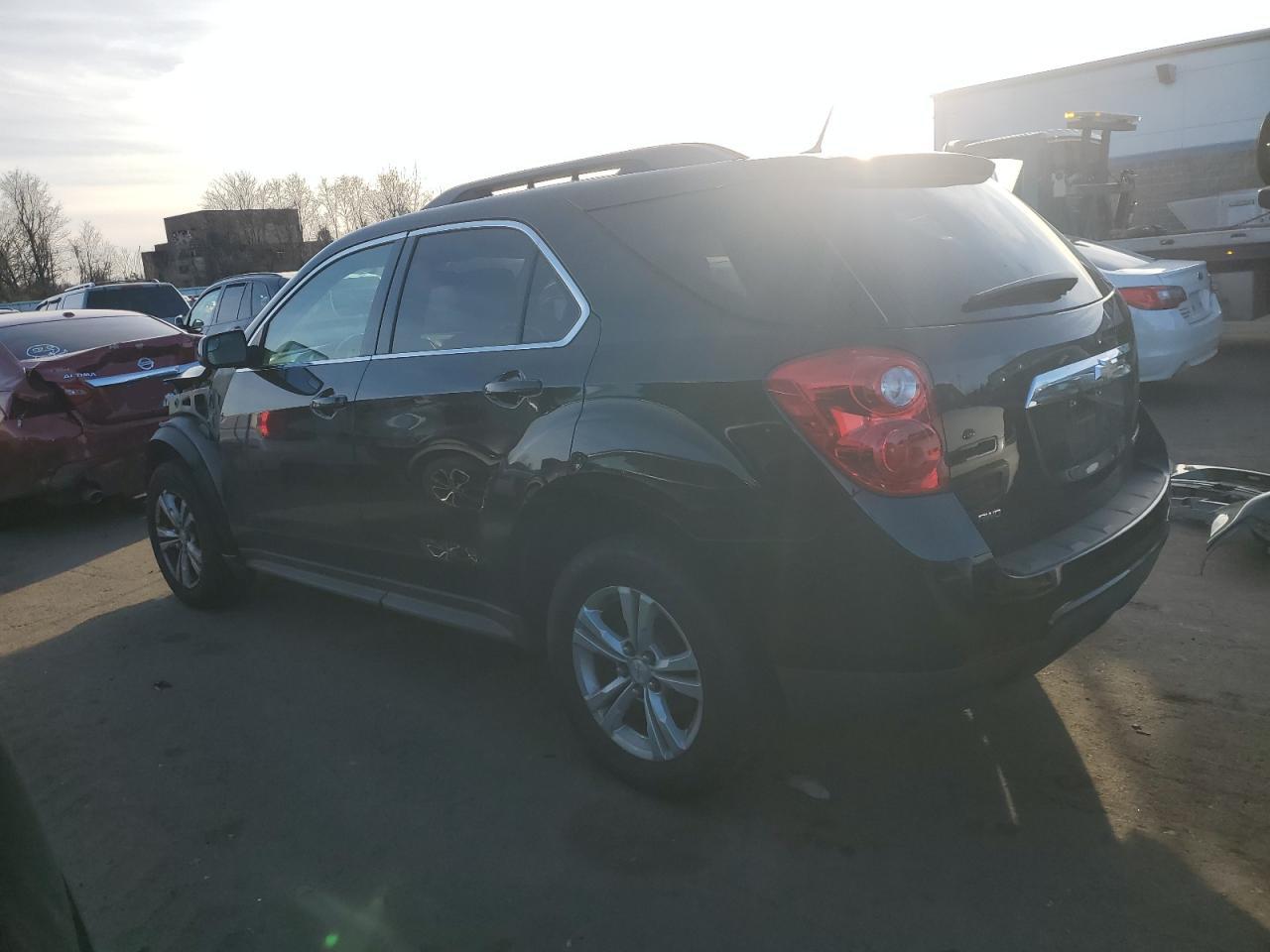 2014 Chevrolet Equinox - Image 2