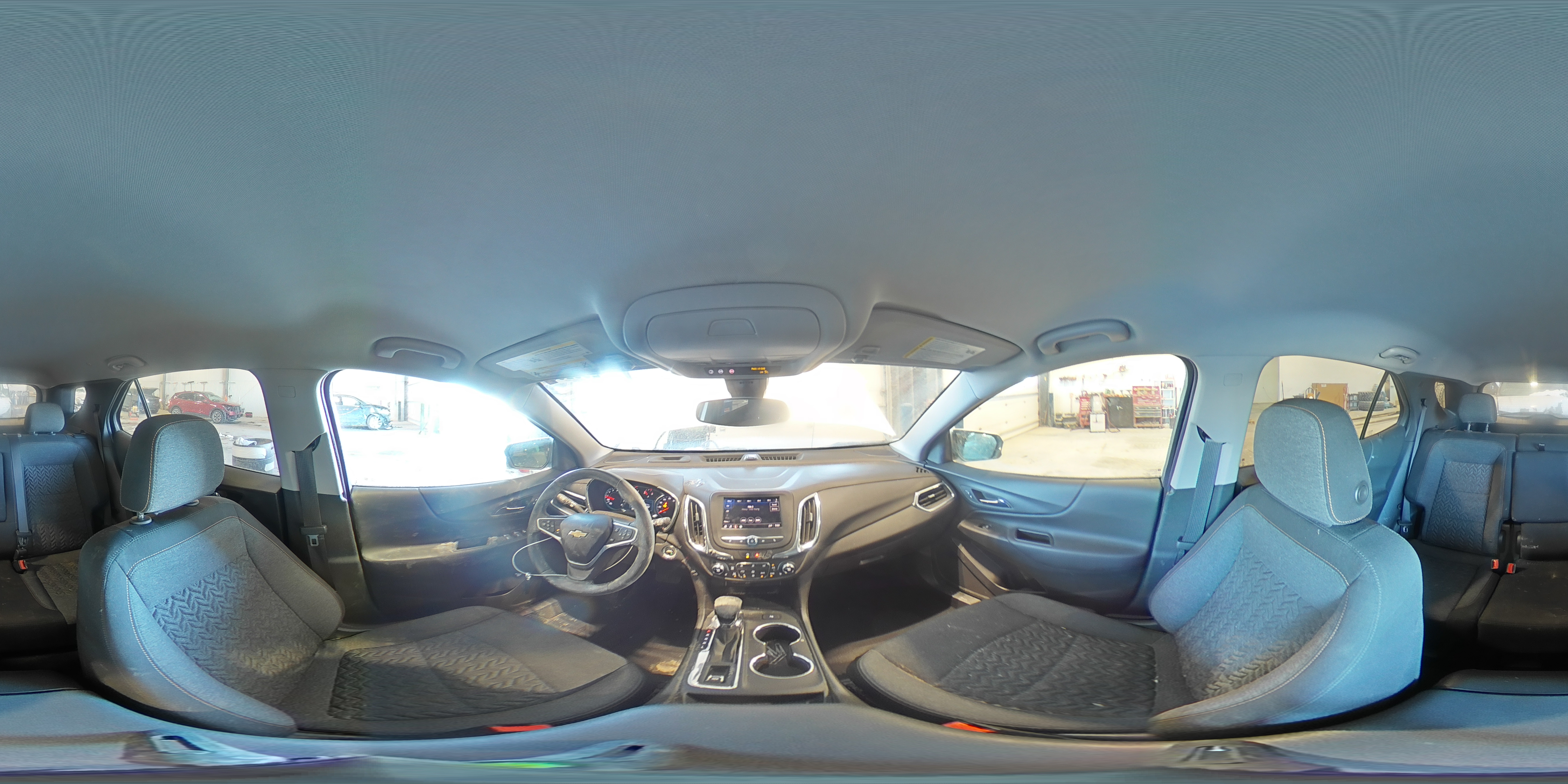 2023 Chevrolet Equinox - Image 13
