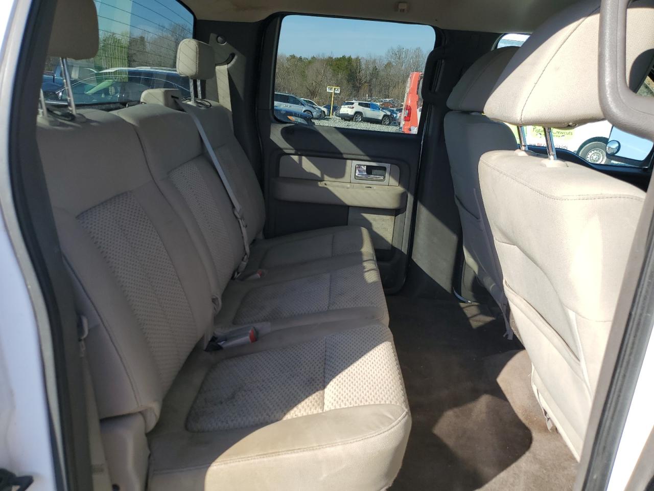 2009 Ford F-150 - Image 11