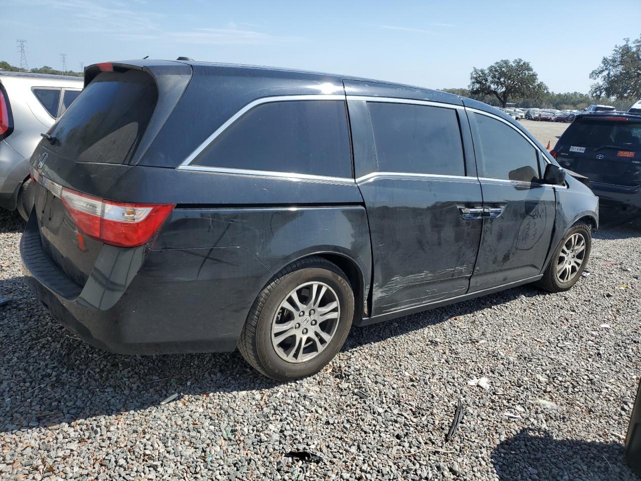 2012 Honda Odyssey - Image 3