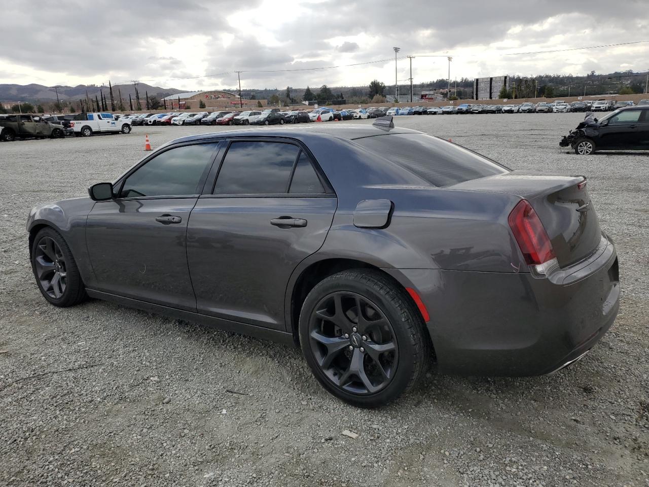 2021 Chrysler 300 - Image 2