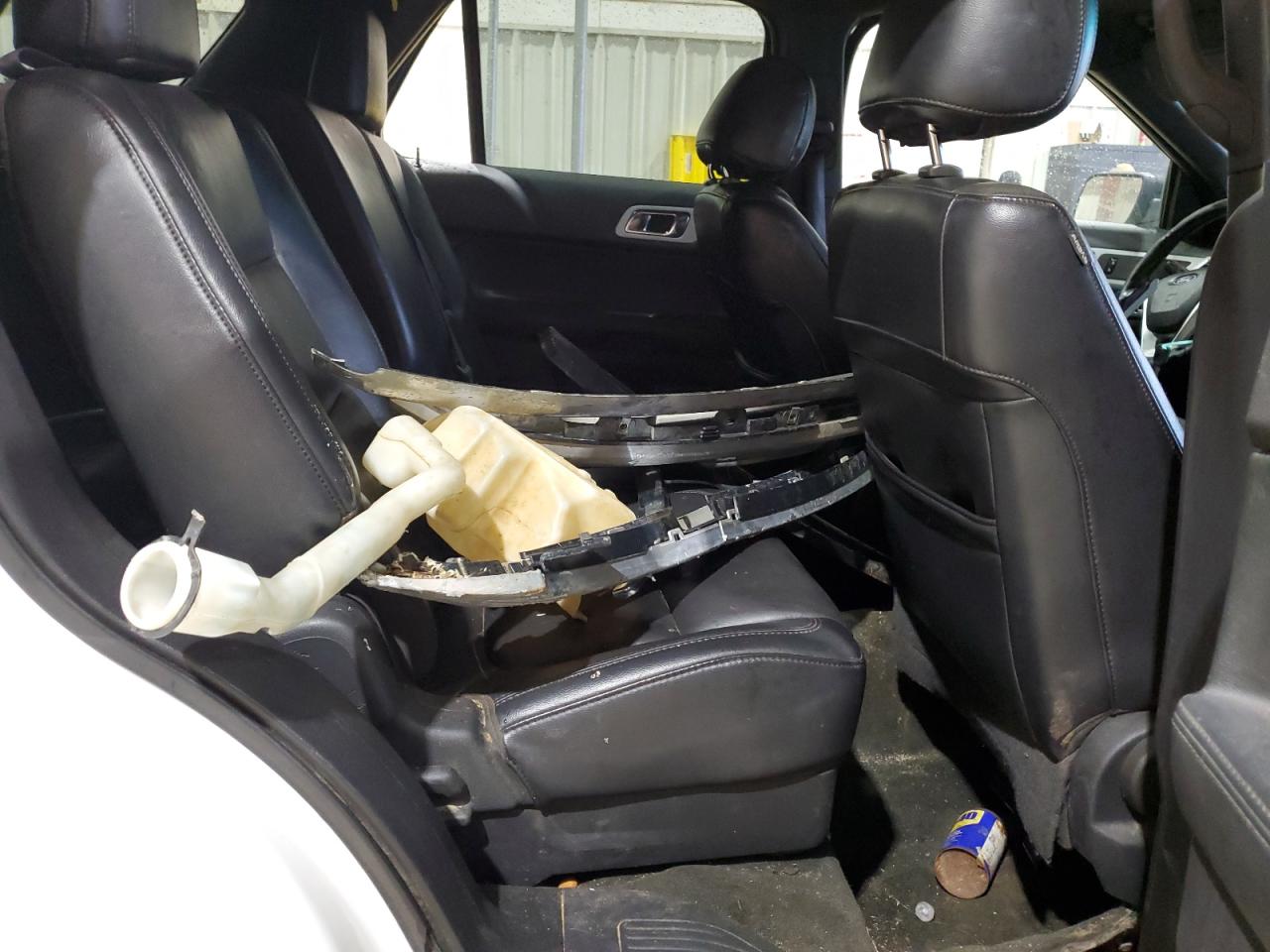2011 Ford Explorer - Image 11