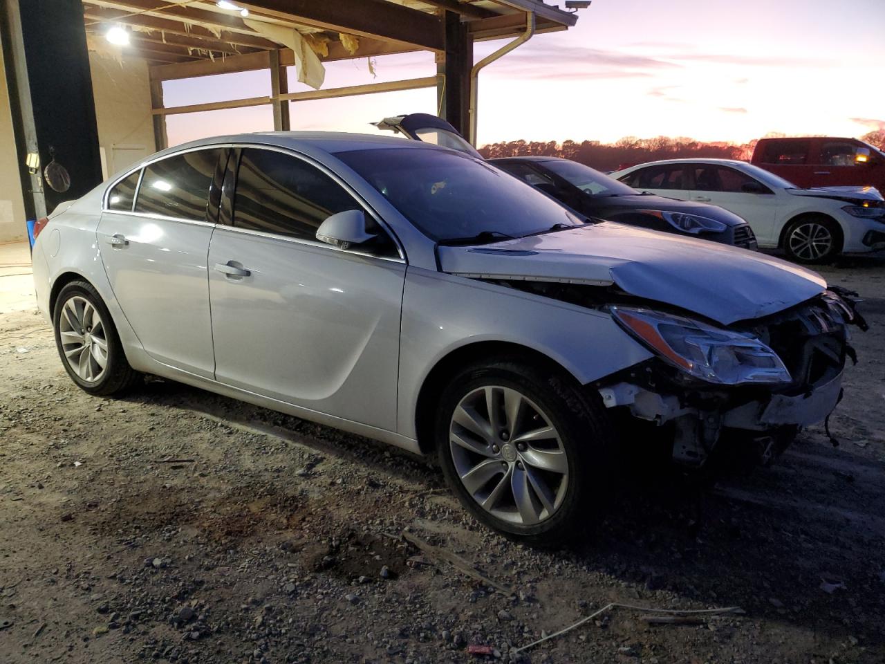 2016 Buick Regal - Image 4