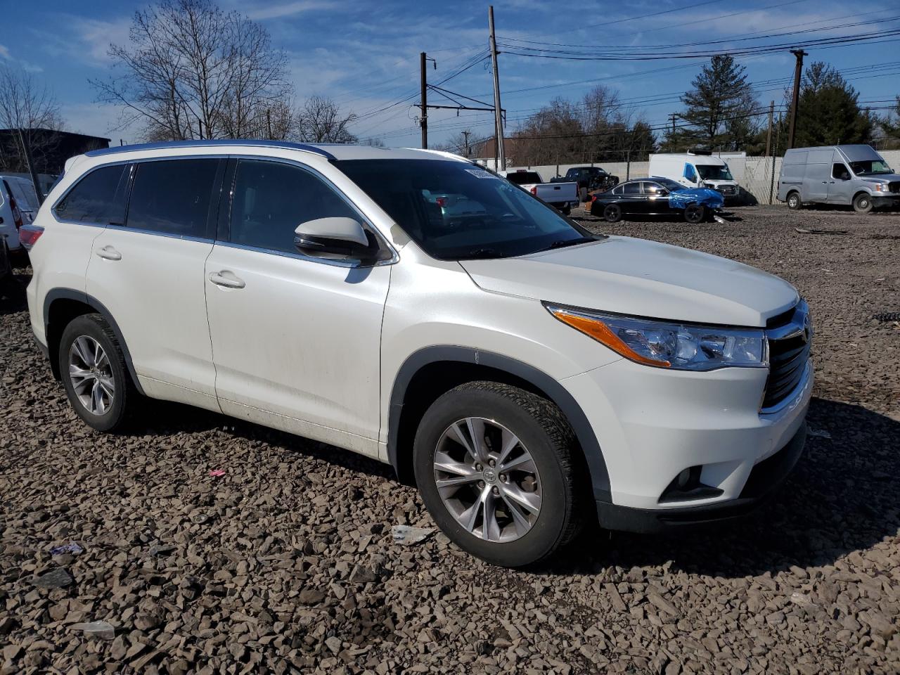 2015 Toyota Highlander - Image 4